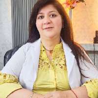 Dr Karuna Malhotra