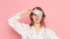 Sleep mask benefits