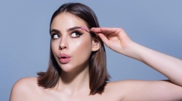 woman with thick eyebrows