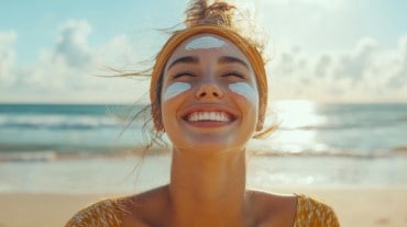 Whipped sunscreen